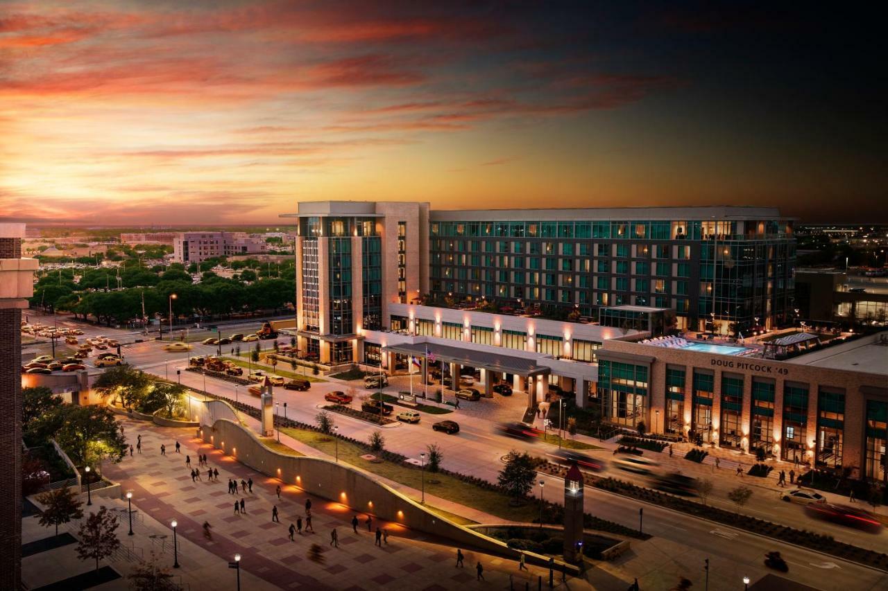 Texas A&M Hotel And Conference Center College Station Eksteriør bilde
