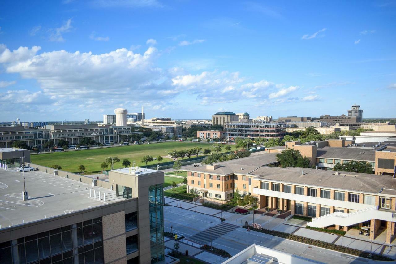 Texas A&M Hotel And Conference Center College Station Eksteriør bilde
